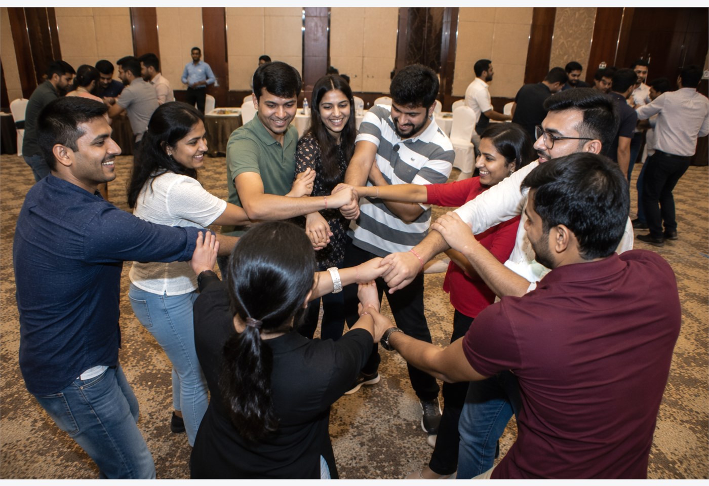 The Human Knot activity photo 1